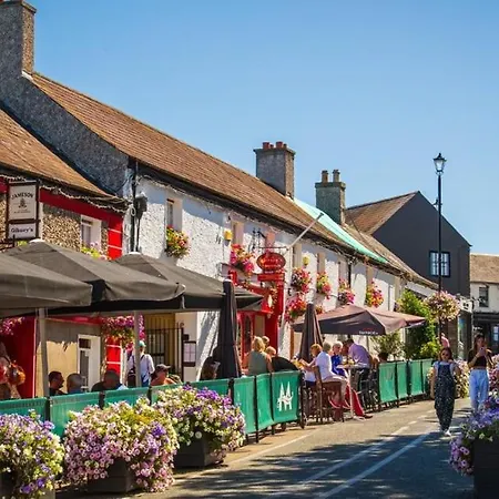 Village Malahide